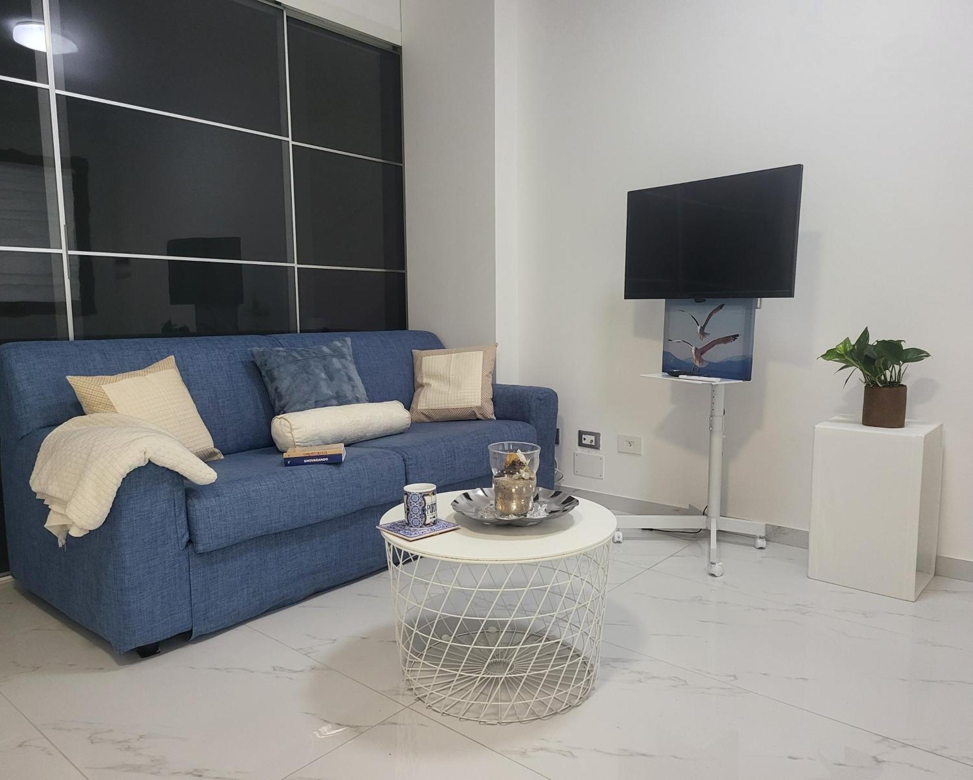 Blanc & Chic Appartamento Con Giardino Gorizia Bagian luar foto